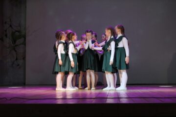 Концертная программа «О женщинах с любовью»
