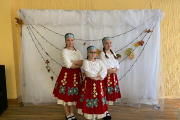 Старшая группа студии народного танца «Задоринка»