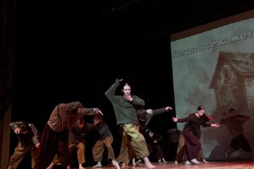   Вчера в МБУ «Дворец культуры посёлка Литвинки» состоялся Отчётный концерт Образцовой хореографической студии «Орион» — «Орион. История пяти стульев»
